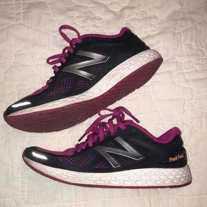 New balance sneakers size 8